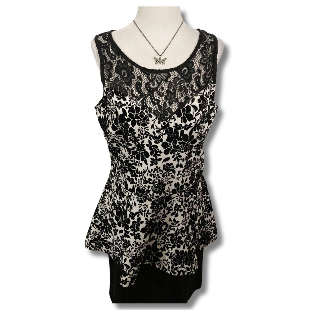 SLOANE & SADIE Black white flocked floral print sleeveless peplum top LARGE XL